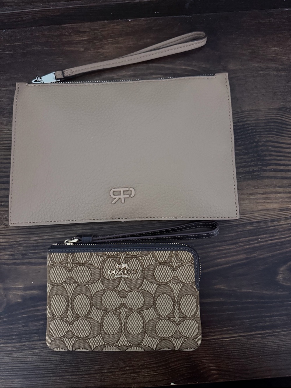 Wristlet Parfois & Coach Tan Leather Wristlet with Signature Canvas Card Pouch.